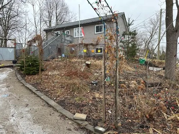 1856-1856&1860 Longwoods Rd, Southwest Middlesex, ON N0L 1Z0