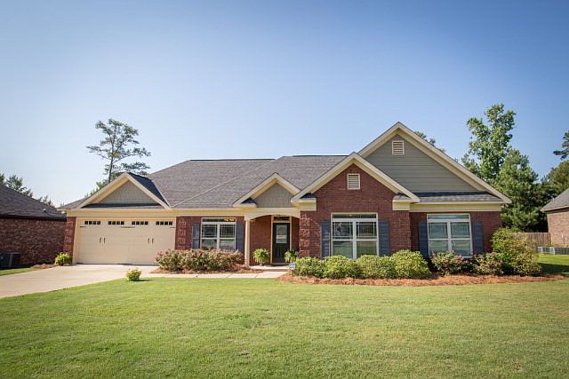 1st image of 2710 Sawgrass Ln
