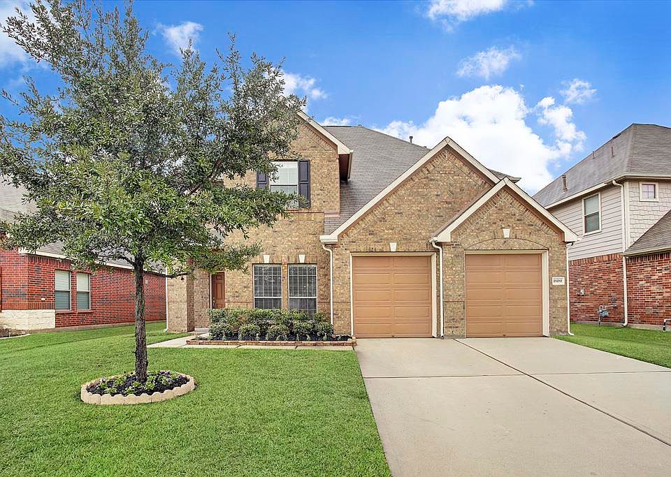 1st image of 25810 Westbourne Dr