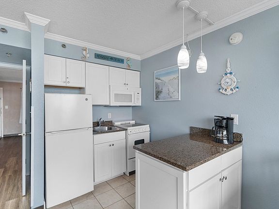 3rd image of 6900 N Ocean Blvd. #1108