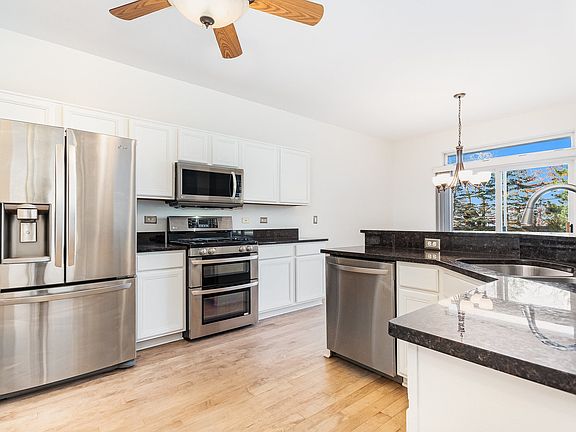 5th image of 3062 Tangley Oaks Trl #3062