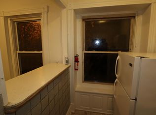 219 N 9th St #2-F, Reading, PA 19601