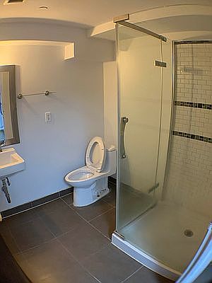 4th image of 194 E 101st St #1A