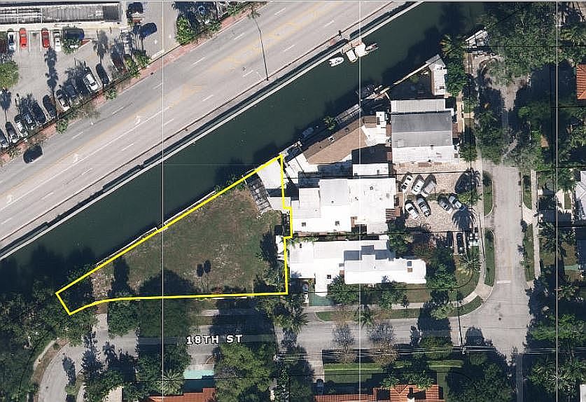 1st image of 1039 18th St