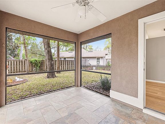 4th image of 1128 SW 82nd Ter