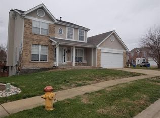 3127 Frontage Ct, Maryland Heights, MO 63043