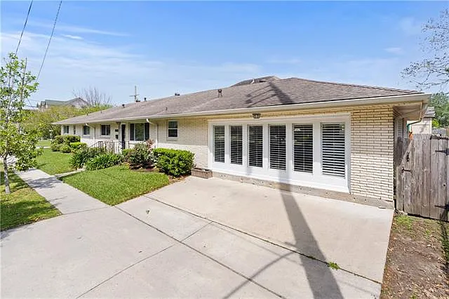 6355 Fleur De Lis Dr — Photo 30