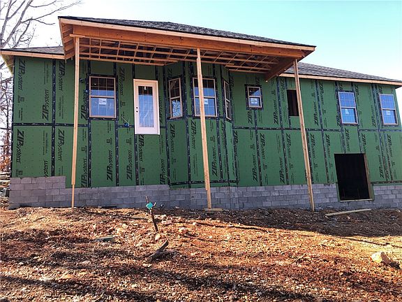 2nd image of 6 Elder Ln