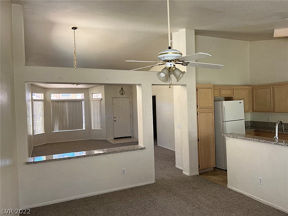 5th image of 1729 Green Apple Way