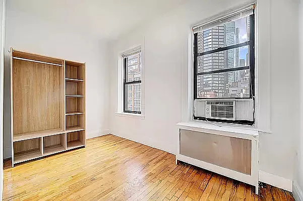 Rented by REAL New York | media 5