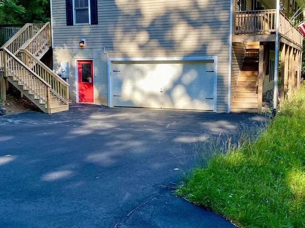 1157 Granny Smith Rd, Linden, VA 22642