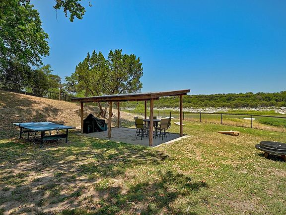 5th image of 1293 E Lakeshore Dr