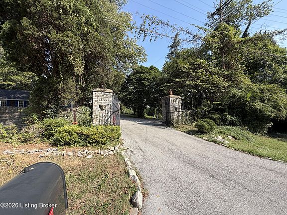 5th image of 4101 Brownsboro Rd