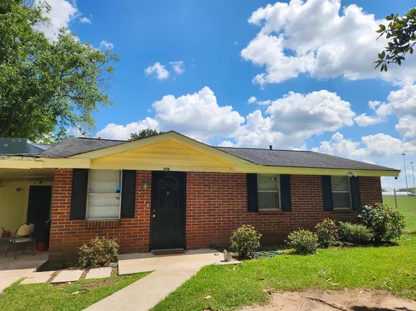 208 Hillside Dr, Albany, GA 31701