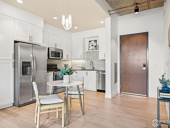 3rd image of 3401 Arapahoe Ave #102
