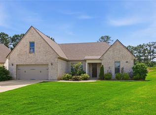 133 Vineyard Ct, Auburn, AL 36830