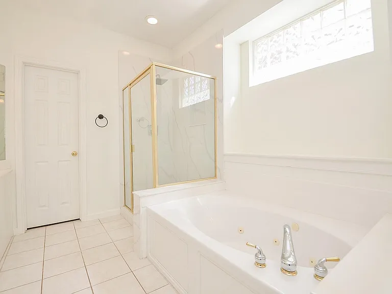 23615 Banning Point Ct — Photo 30