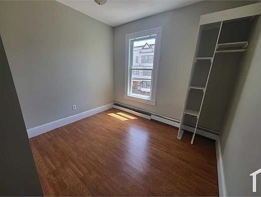 4th image of 255 S 8th St Floor 2