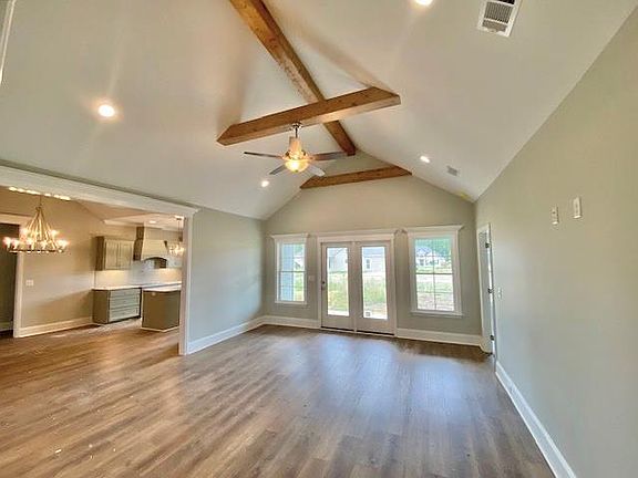3rd image of 3427 Burkardt Dr