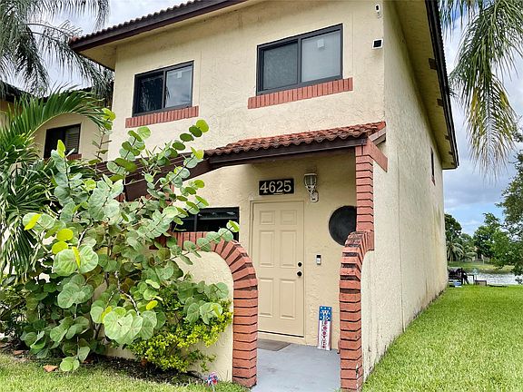 2nd image of 4625 NW 90th Avenue