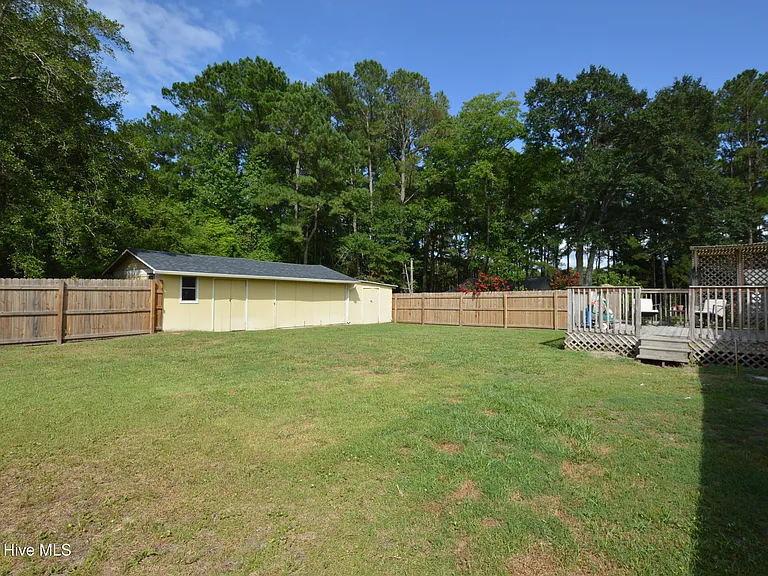 1160 Onslow Pines Rd — Photo 15