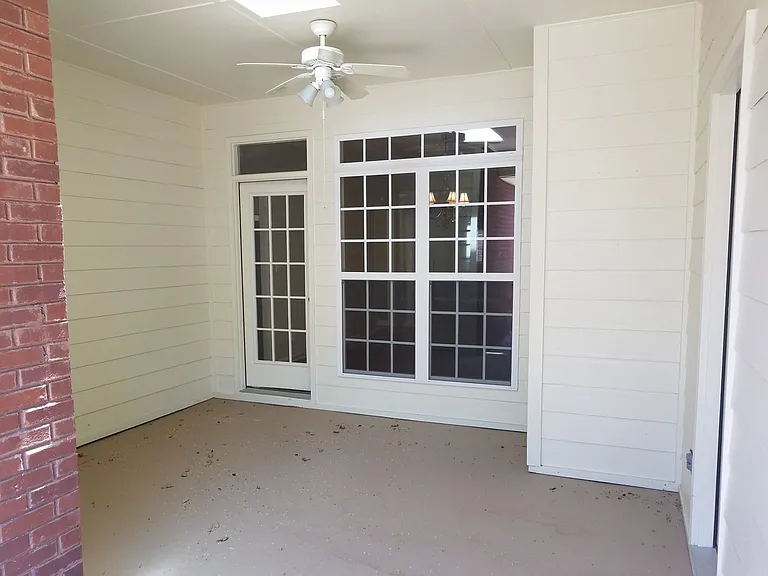 4707 Mitford Cir — Photo 15