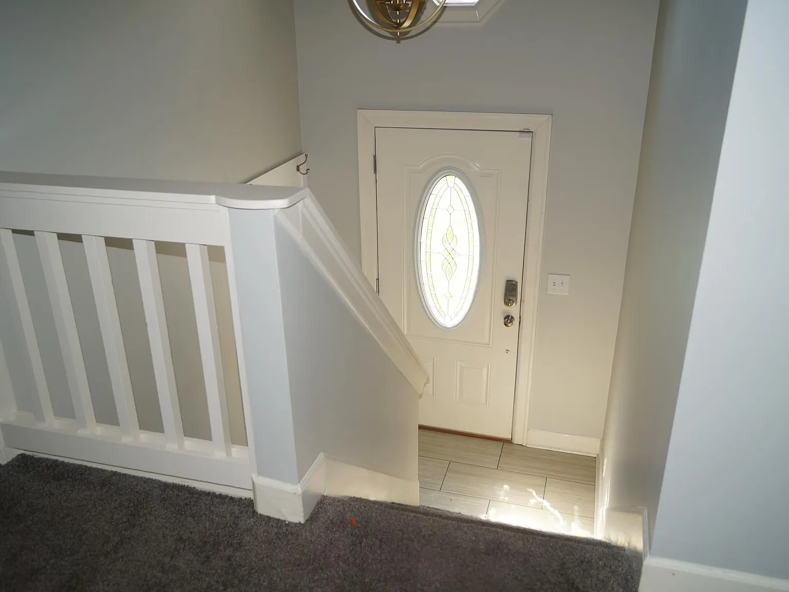 979 Jairus Dr — Photo 4