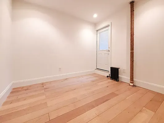 Rented by Brighton Management | media 4