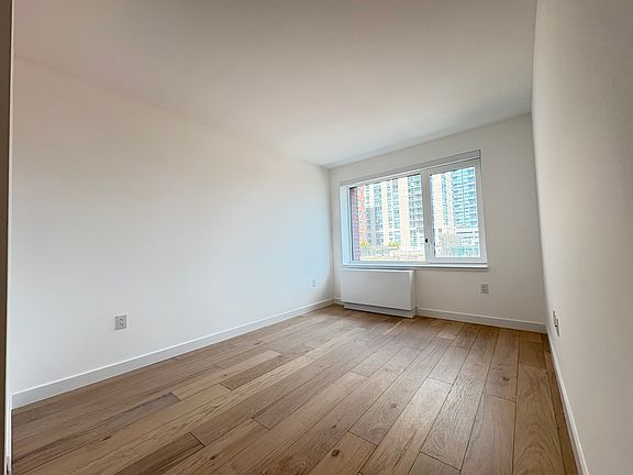 5th image of 233 50th Ave #E516