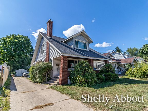 3rd image of 1675 Wendler Ave SW