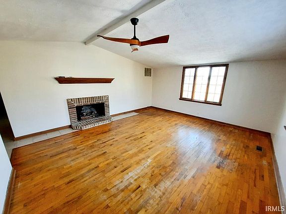 4th image of 3700 W Fleetwood Dr
