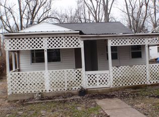 1201 Spruce St, Bismarck, MO 63624
