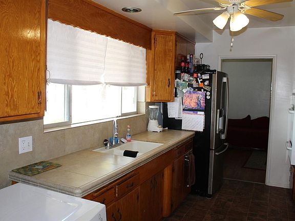 3rd image of 12963 California St