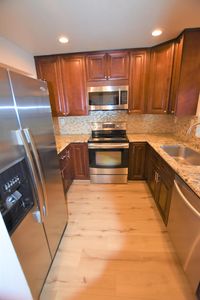 6189 Thornton Ave APT E, Newark, CA, 94560