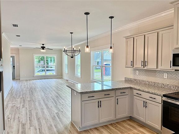 4th image of 2286 Snowden Pl