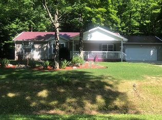 4820 Pear Way, Farwell, MI 48622