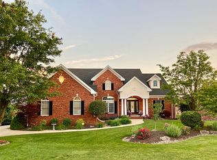 101 Waterfall Ct, Glen Carbon, IL 62034