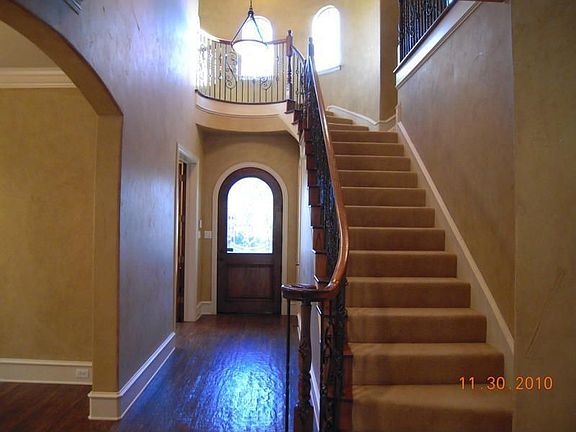 5th image of 7005 Brook Forest Cir