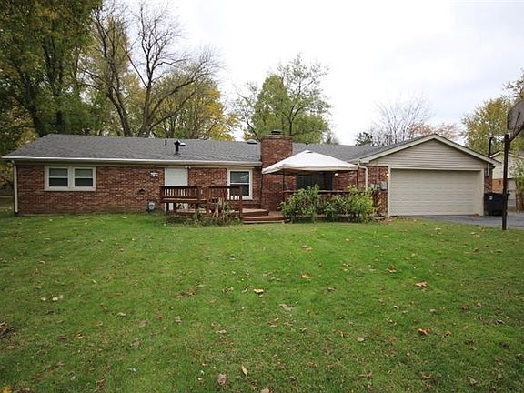 2nd image of 185 Lodewood Dr