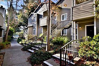 2nd image of 475 Canyon Oaks Dr