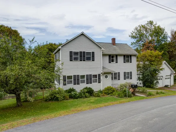 22 Station Hill Road, Vassalboro, ME 04989