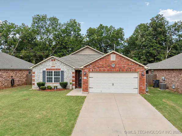 8645 E 126th Pl S, Bixby, OK 74008