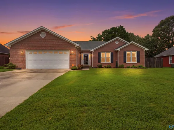 2915 Whiteford Dr SW, Decatur, AL 35603