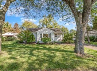 1330 N Center Rd, Saginaw, MI 48638