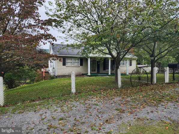 194 S Virginia St, Ridgeley, WV 26753