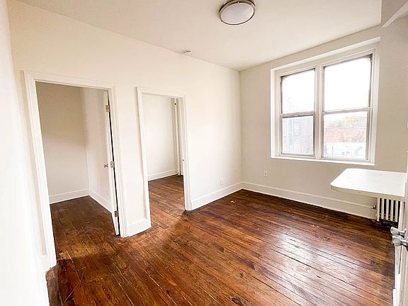 3rd image of 234 Thompson St APT 35