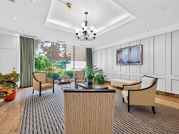 4th image of 1359 White Oaks Blvd #205