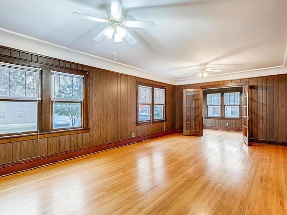 5th image of 1008 Southview Blvd