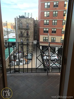 Rented by Realty 2000 Corp | media 20