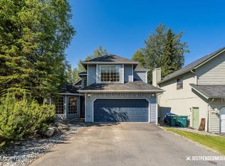 8030 Chipper Tree Cir, Anchorage, AK 99507